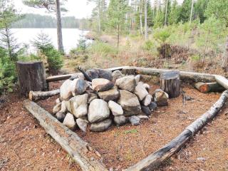 1 Bedroom Stunning Home In Fegen - Fegen - 1