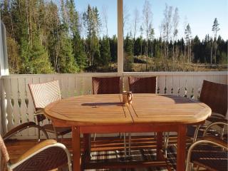 Beautiful Home In Vilshult With Kitchen - Vilshult - 2