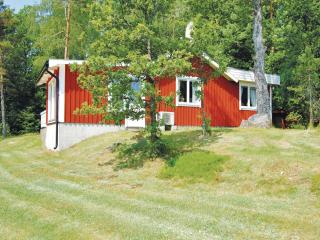 Gorgeous Home In Annerstad - 7