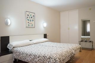 AHC Hoteles - 1
