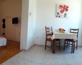 Apartments Nina - Vodice - 1