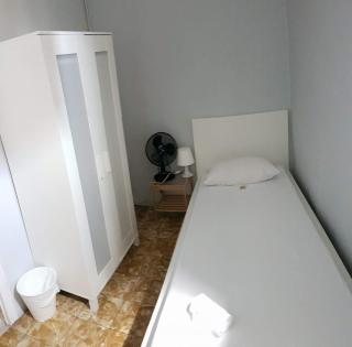 YOUTH HOSTEL - Central and Basic Drassanes - 6