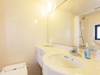 Kariyushi Condominium Ocean Hills Chouraku Stay - Kin - 3