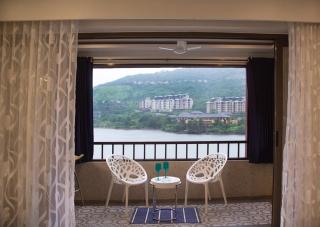 Lavasa Luxury Lakeview Studio - Lavasa - 8