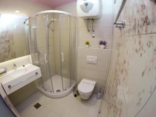 Rooms Villa Downtown - Mostar - 3