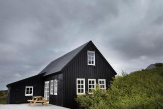 Black timber house - Borgarnes - 0
