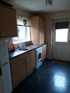 Handy Dale House - 1