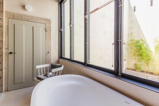 Armazém Luxury Housing- Architectural & Design Hotel - Oporto - 3