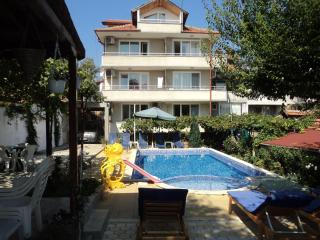 Guest House Drazhev - Obzor - 0