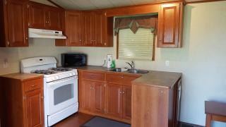Pigeon Hollow Park Cottages - Bobcaygeon - 3