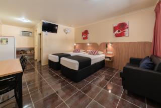 Winter Sun Motel - 4