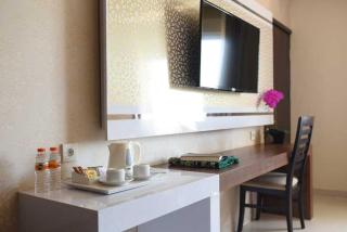 Namira Syariah Hotel Surabaya - 5
