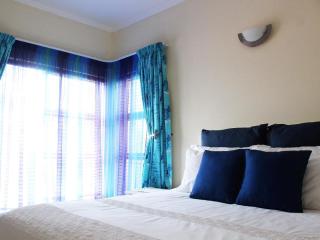 House Hibiscus - Sedgefield - 2