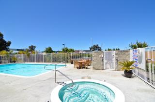 Best Western Salinas Monterey - 3
