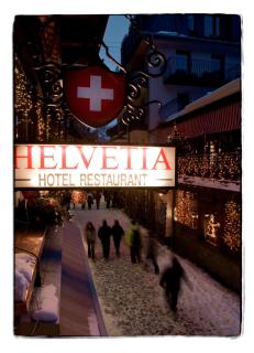 Petit Helvetia Budget Hotel - Zermatt - 9