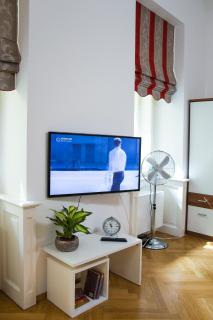 Modern Apartment Všehrdova - Prag - 6