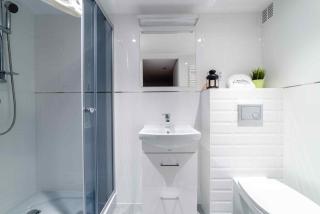 2 Nights Apartments - great location, right next to Main Rail and Bus Station, 10 min to Main Square by foot - Krakow - 7