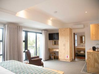 7 Ackermann Place Guest House - Stellenbosch - 6