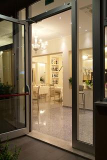 Hotel Ristorante Cesare - Savignano sul Rubicone - 1