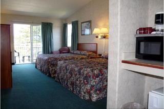 Beach House Inn - 2