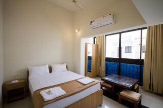 Monarch Palms Apartments, Candolim Goa - 4