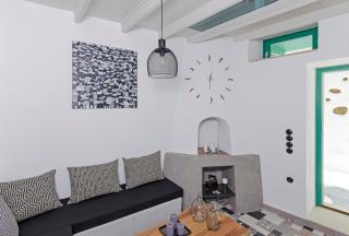 Tholos Deluxe House - 2