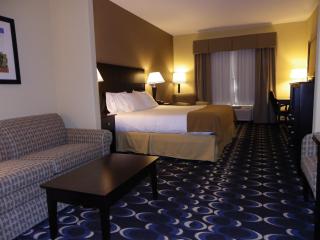 Holiday Inn Express & Suites Las Cruces North - 8