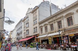 Luxury & Antique Charm - Budapest - 8
