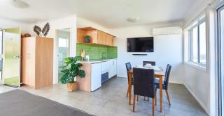 Harbour View Apartments - 6