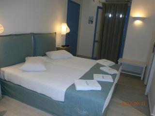 Alkyoni Beach Hotel - 3