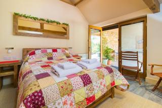 Widbrook Barns - 9