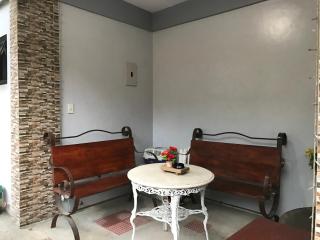 Alzeah's Place Room for Rent - Tagaytay - 4