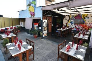 Aura hotel - Calcutta - 1
