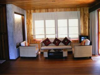 Baan Banyan Villa, wood house short walk to Mae Nam beach - Mae Nam - 7