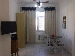 Entre Copacabana e Ipanema, 300 metros da praia, entre postos 5 e 6 - Rio de Janeiro - 9