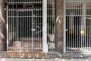 Perto de Ipanema, 250 metros da praia, entre postos 5 e 6 - Rio de Janeiro - 6