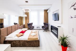 Avangard Kulisha 15 Apart - Lviv - 0