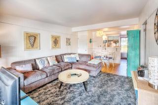 Comfy Cozy Condo Close to Surf Town Center - 2