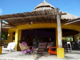 Blue Bay Beach Villa at Pool and Golfcourse - Blue Bay - 2