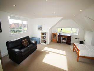 Llonyddwch - Porthcawl - 2