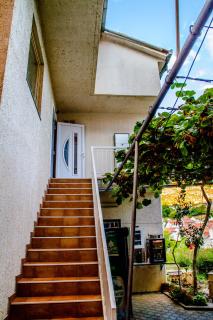 Magic river view Apartment - Mostar - 2