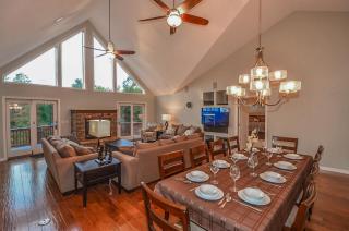 The Holland Home - Flagstaff - 4