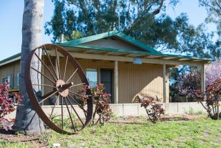 Mundic Waterfront Cottages - 9