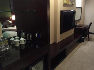 Royale Signature Hotel - 8