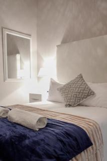 1926 Self Catering - 2