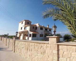 Agrepavli Lapithia - 9