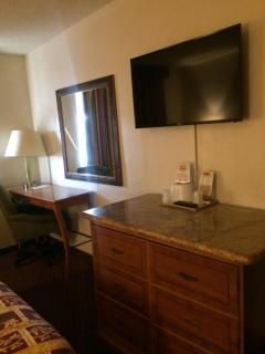 Grand Inn - Fullerton - 4