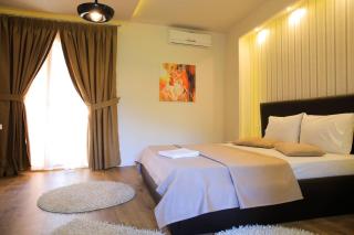 Hotel Kristal - Korçë - 2