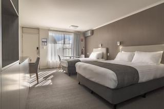 Argosy Motor Inn - 8