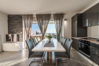 Villa Magnifica Penthouse with Jacuzzi - Novalja - 6